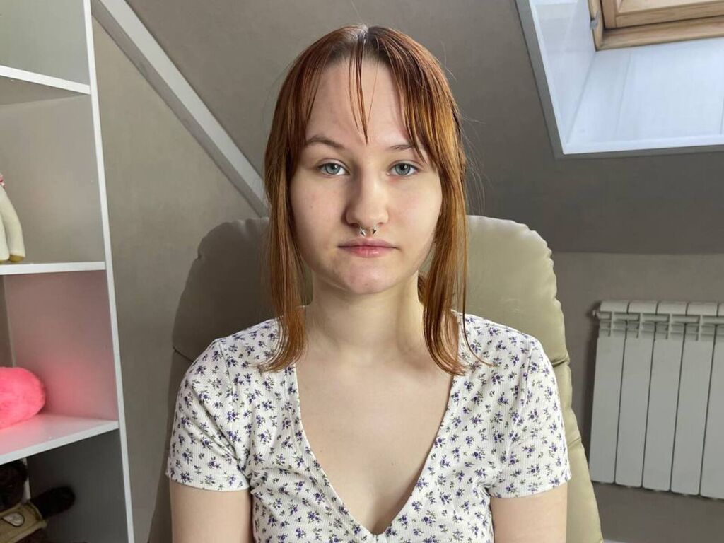 Adelismith's profile - Image n°0