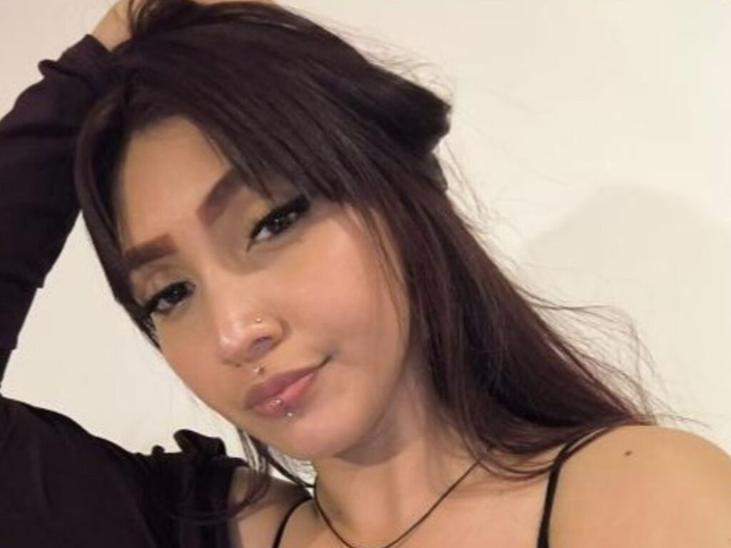 Adelynbonnet's profile - Image n°1
