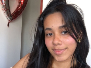 Live Sex Adhara_Love