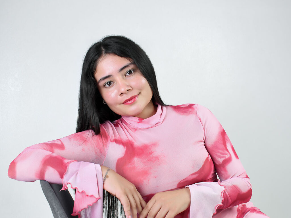 Perfil con Adharacollins - Imagen  n°1