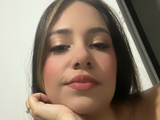 AdharaGibson's profiel - Afbeelding n°71