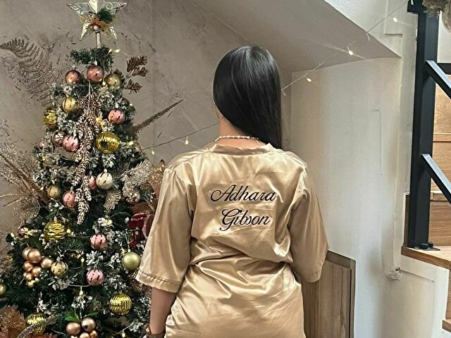 Perfil con AdharaGibson - Imagen  n°11