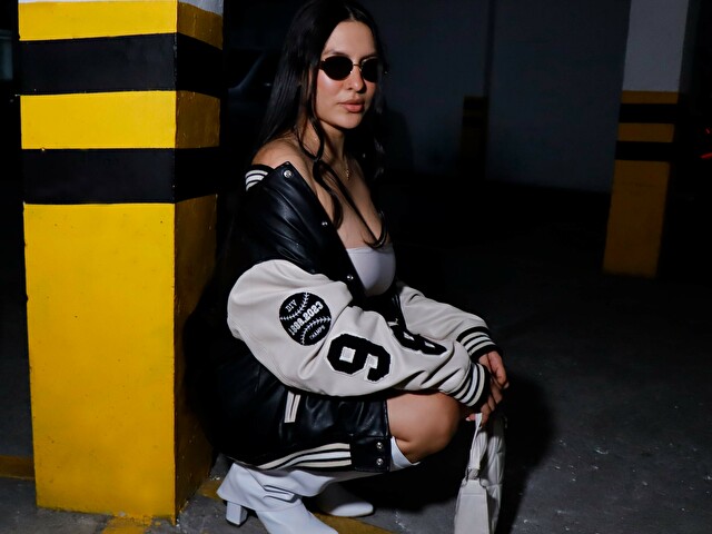 AdharaGil's profile - Image n°18