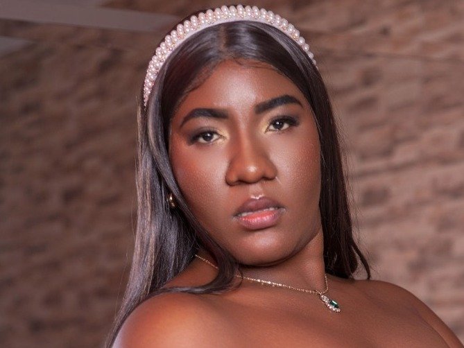 Adharamayers's profile - Image n°0