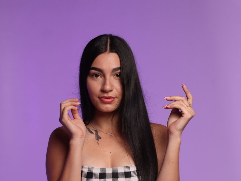 Adhararose's profile - Image n°1