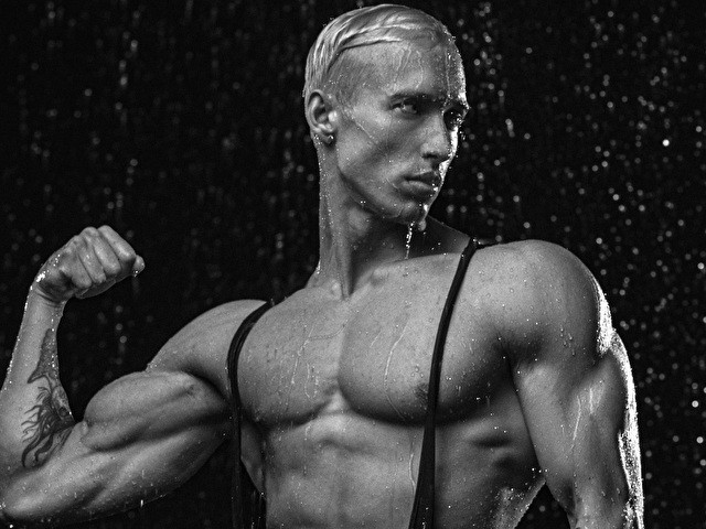 Profil de Adonis - Photo n°0