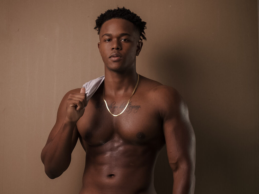 Adonisvargas's profile - Image n°0