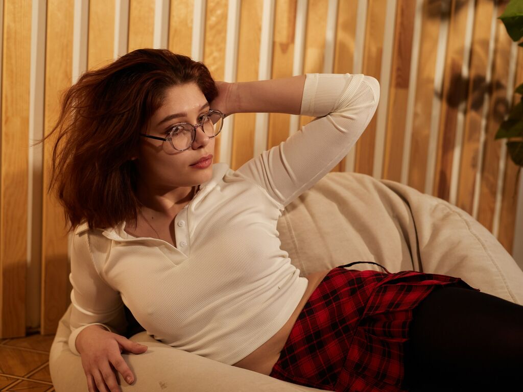 Adrianamayer's profile - Image n°1