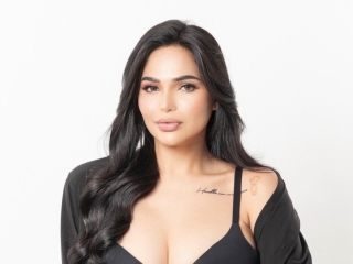 Webcam sex con Adrianathestar