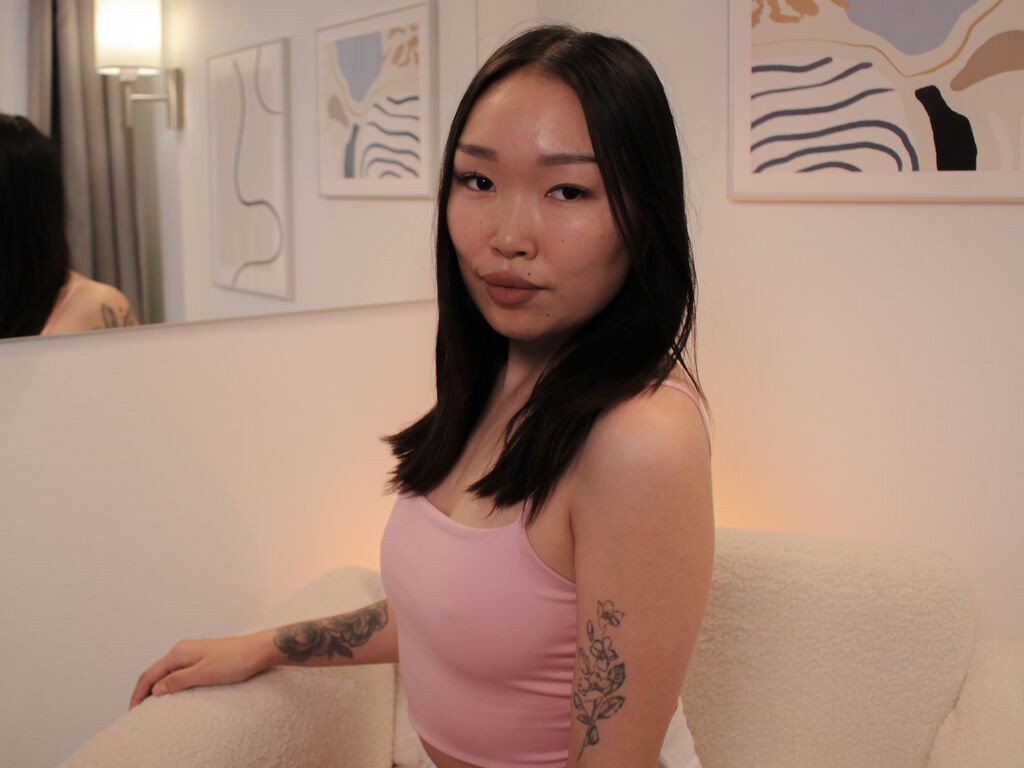 Adrianochi's profile - Image n°0