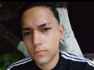 Sexcam Porn von Adrianvoss_Os