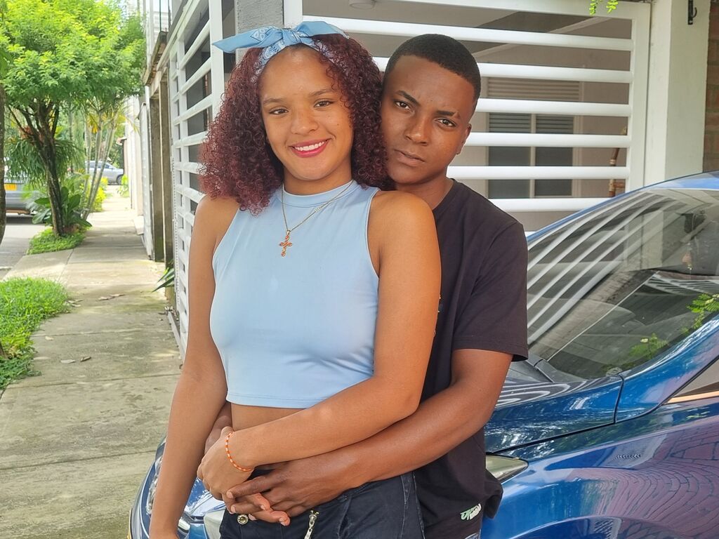 Afroditaandcoddy's profile - Image n°0
