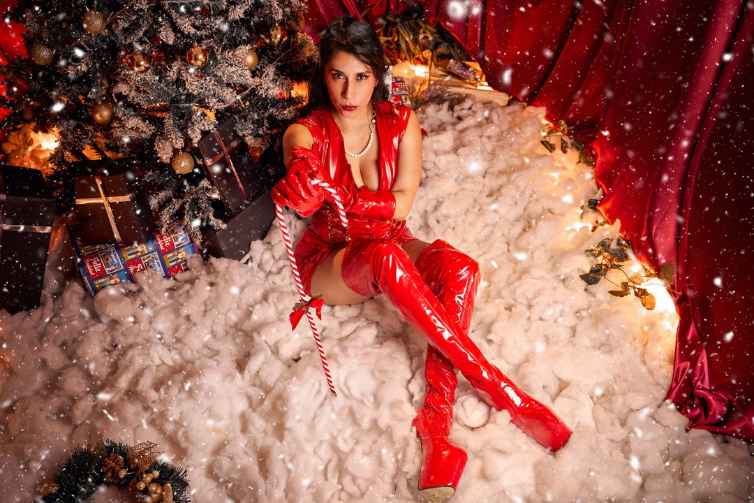 Perfil con Afroditadior - Imagen  n°2