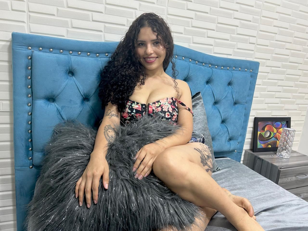 Afroditahoot's profile - Image n°0