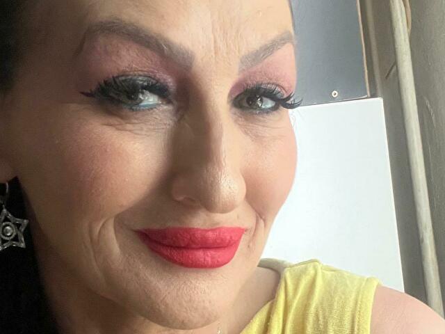 Perfil con Afrovenus955 - Imagen  n°12