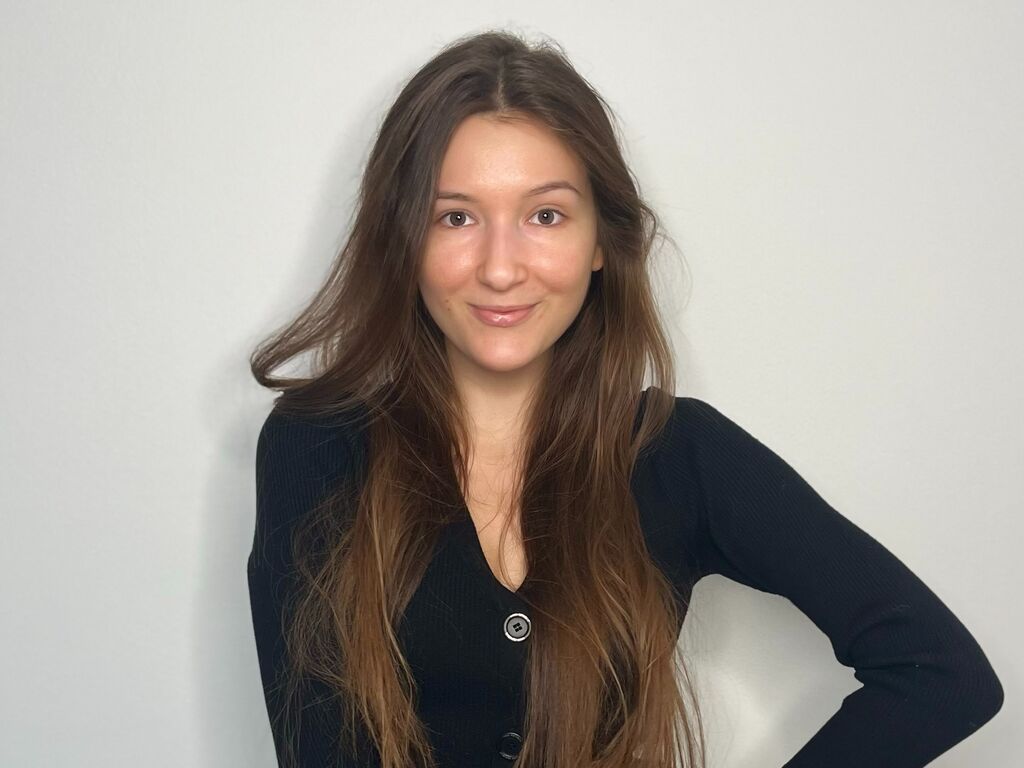 Aftonhenwood's profile - Image n°0