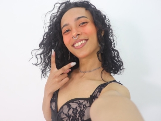 Webcam sex con Agnis