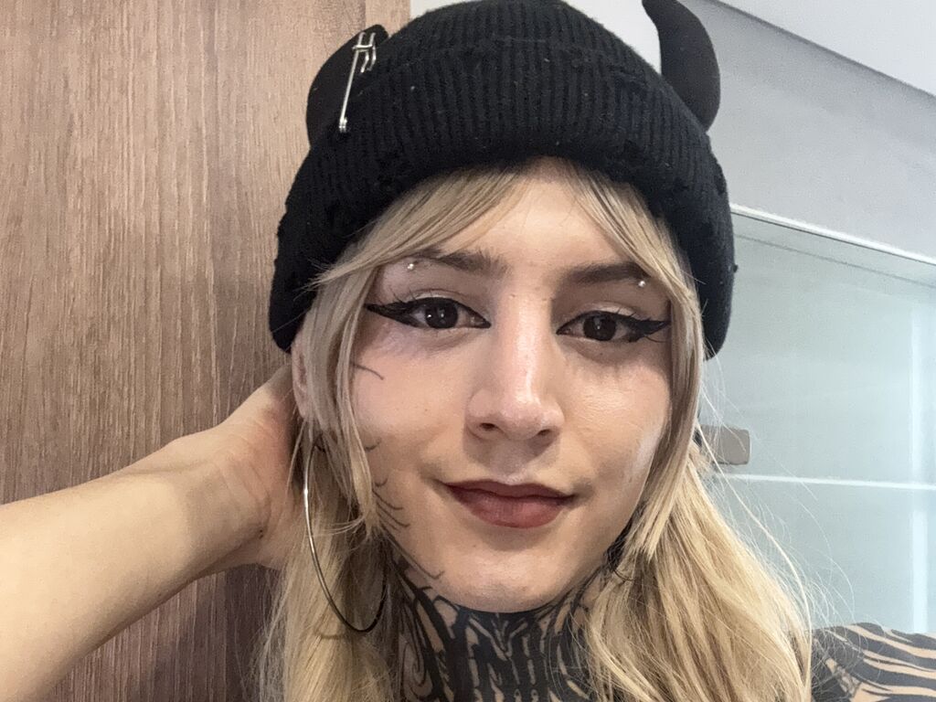 Ahmaniah's profile - Image n°0