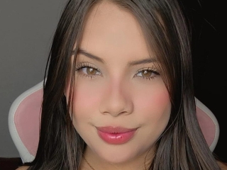Webcam sex with Ahrix