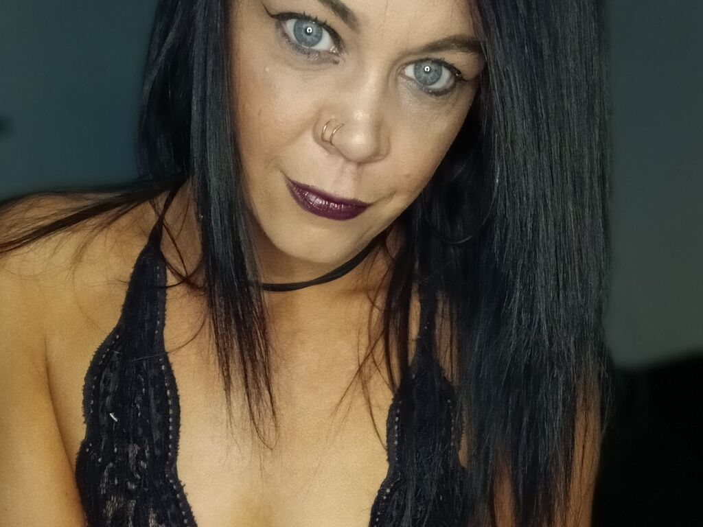 Ainsleytaylor's profile - Image n°1