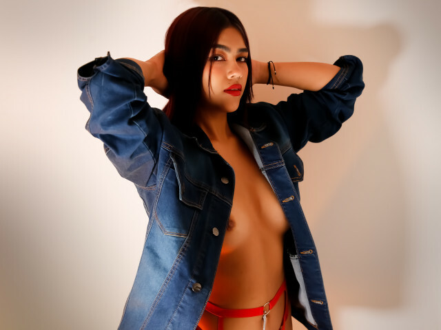 AishaBlair's profiel - Afbeelding n°54