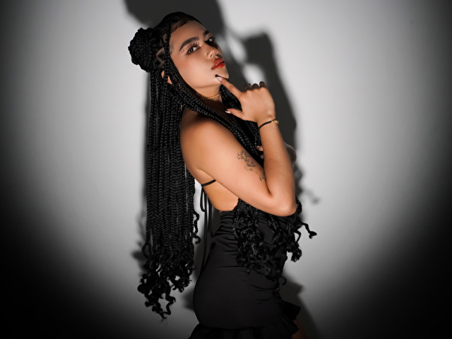 AishaBlair's profile - Image n°4