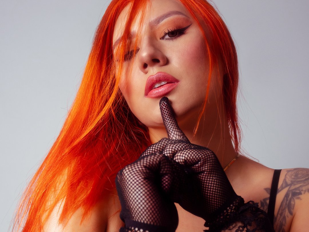 Aishacollins's profile - Image n°0