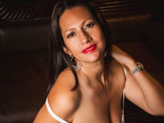 Sexcam Live Show von Aishaherman