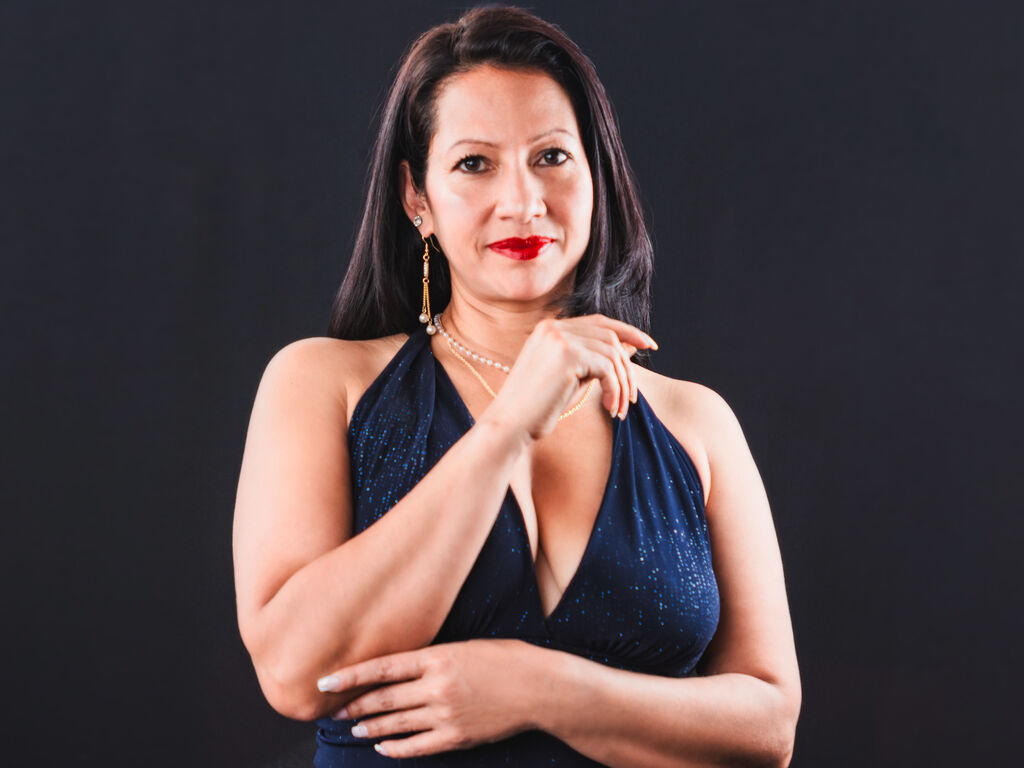 Aishahernandes's profile - Image n°1