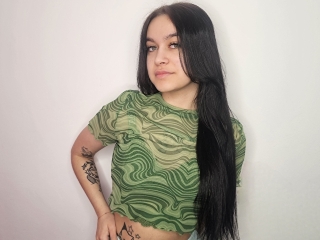 Webcam sex con AishaTempt