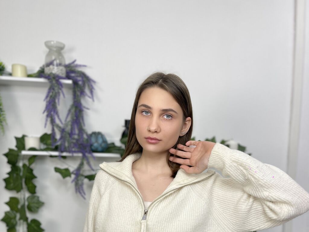 Aislybissey's profile - Image n°0