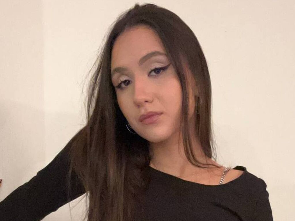 Aislyburnard's profile - Image n°0