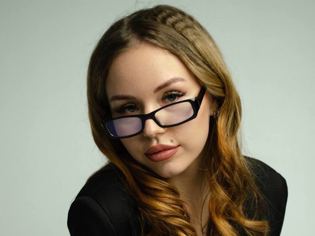 Aislygrine's profile - Image n°0