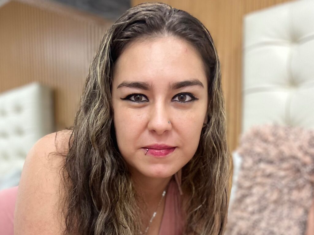Aislynmoret's profile - Image n°1