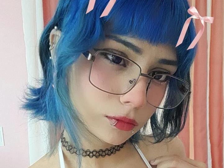 Akamehills's profile - Image n°2
