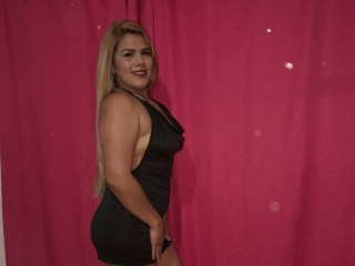 Webcam sex con Akamilasweetcm101