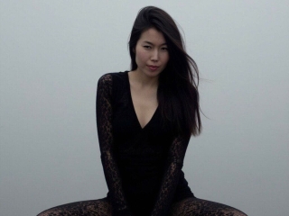 Webcam sex met Akirami