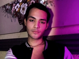 Aku_Hotter's profiel