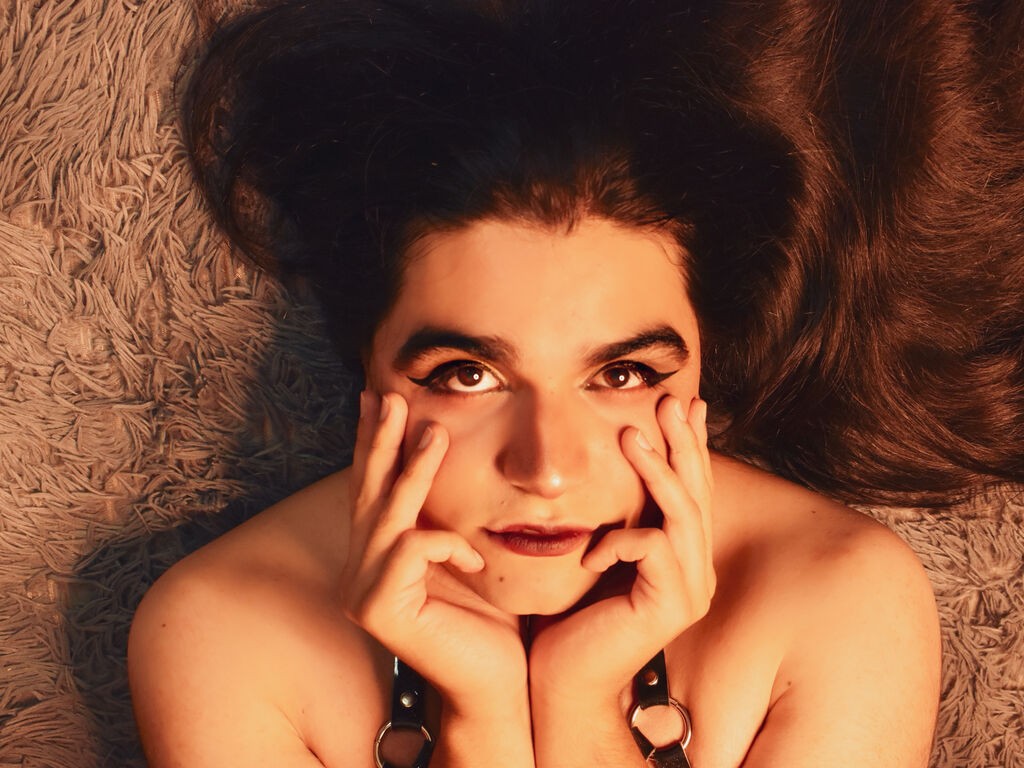 Akyraconnors's profile - Image n°1