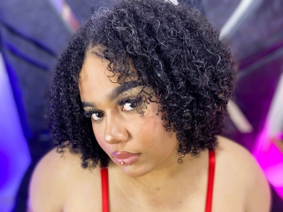 Sexo por webcam con Alahiafrequency