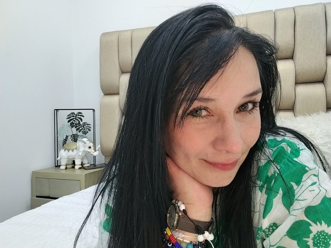 Perfil con Alaishka - Imagen  n°0