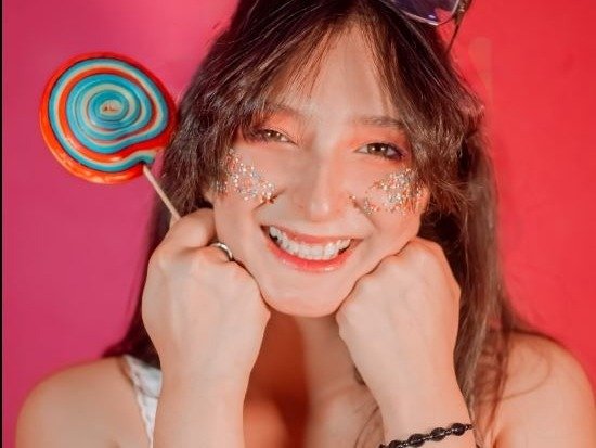 Alaismmith's profile - Image n°0