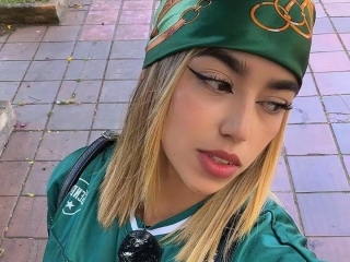 Webcam sex de Alana_Rode
