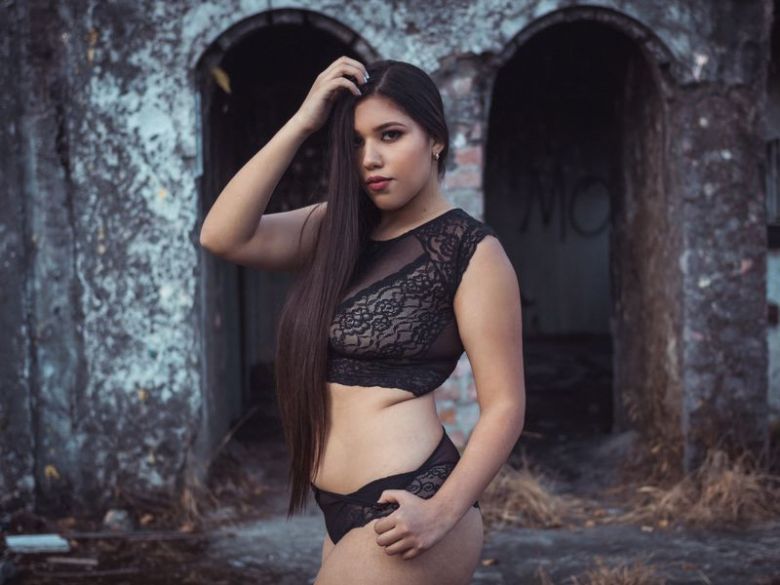 AlanaRosee's profile - Image n°2