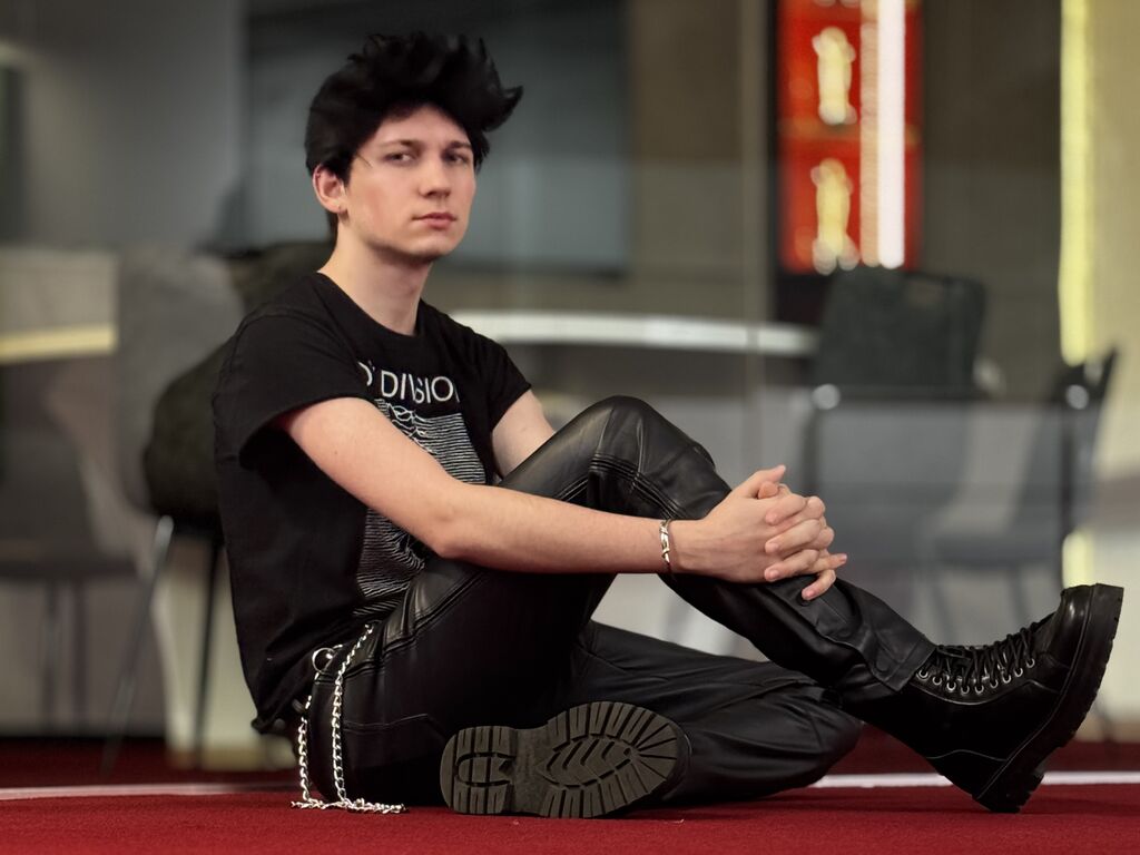 Alanjeremy's profile - Image n°0