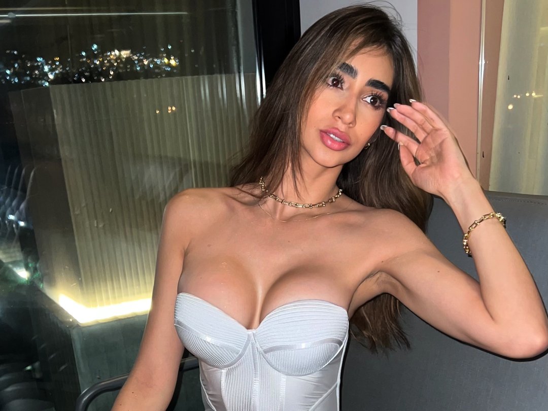 Alannabelova's profile - Image n°0
