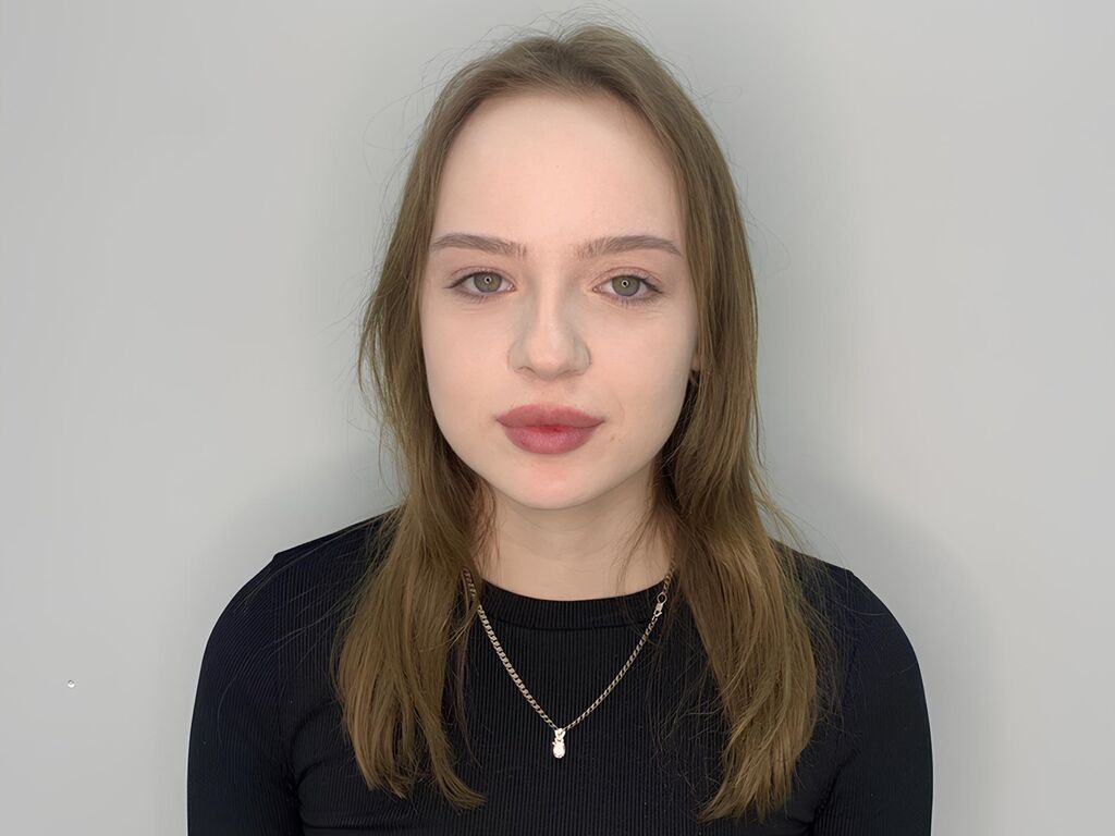 Albertaesser's profile - Image n°0