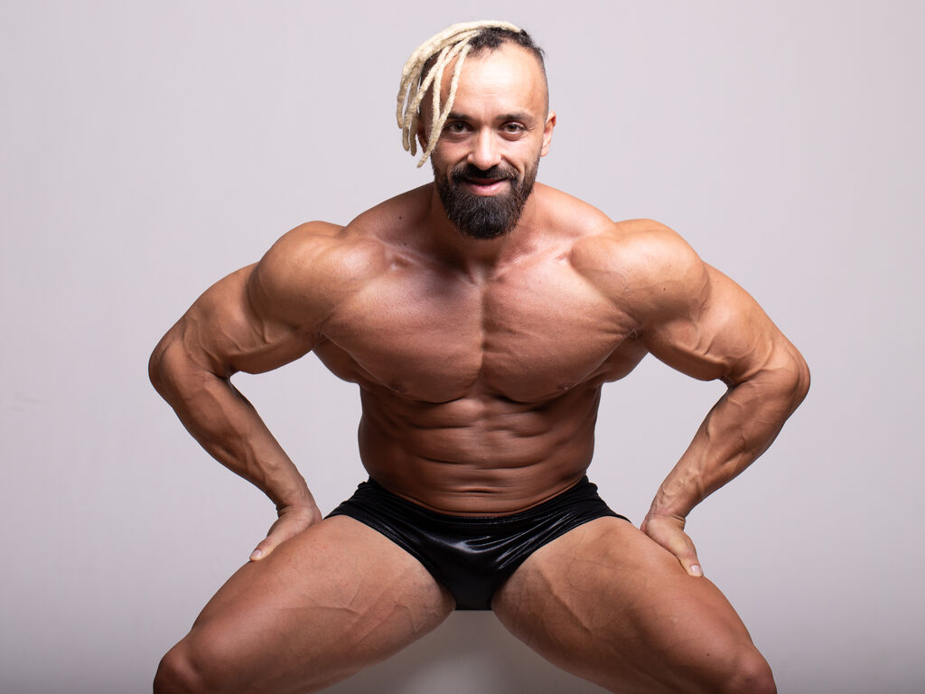 Alecaddison's profile - Image n°0