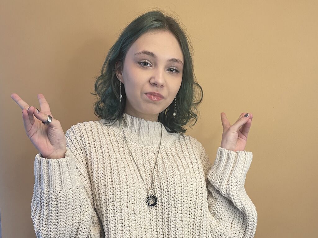 Aleciasnow's profile - Image n°0