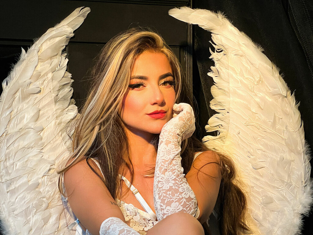 AlejandraDamac's profile - Image n°2